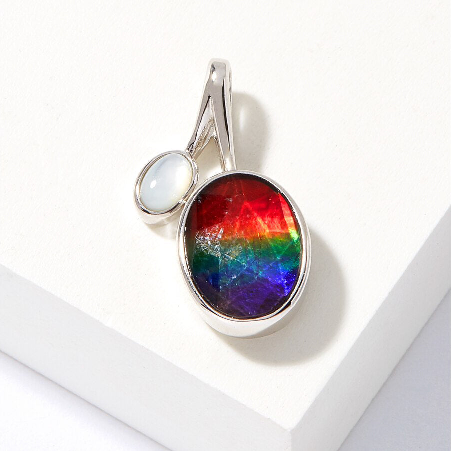 Amelia Pendant