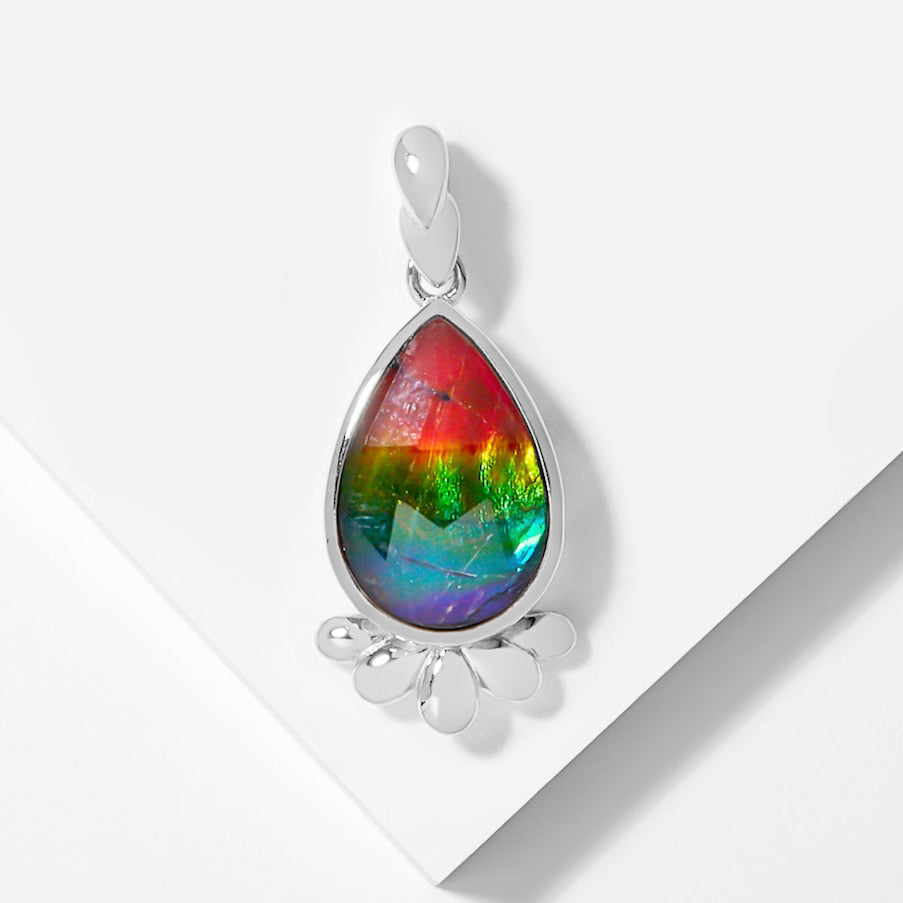 Delphine Pendant
