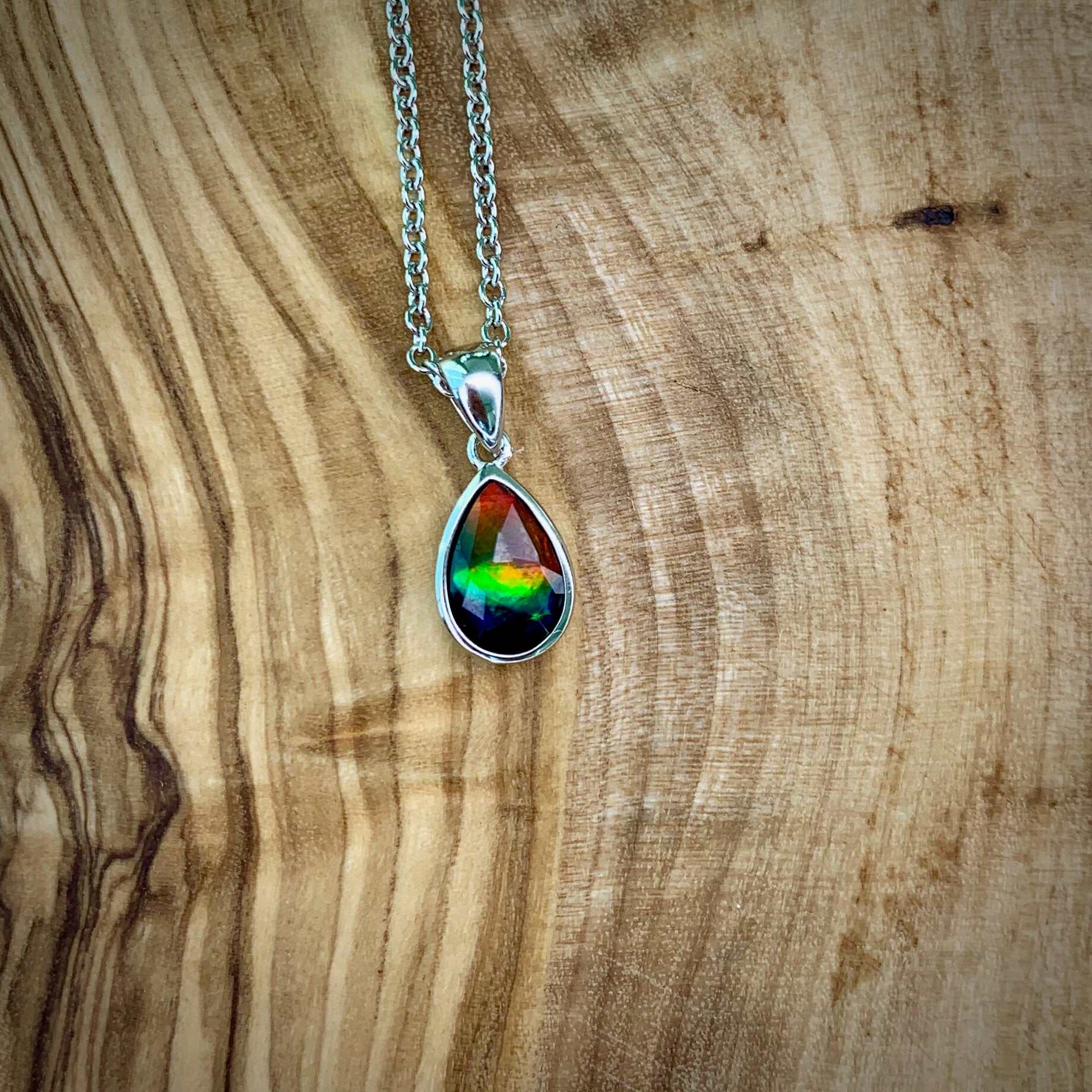 Sandra Pendant