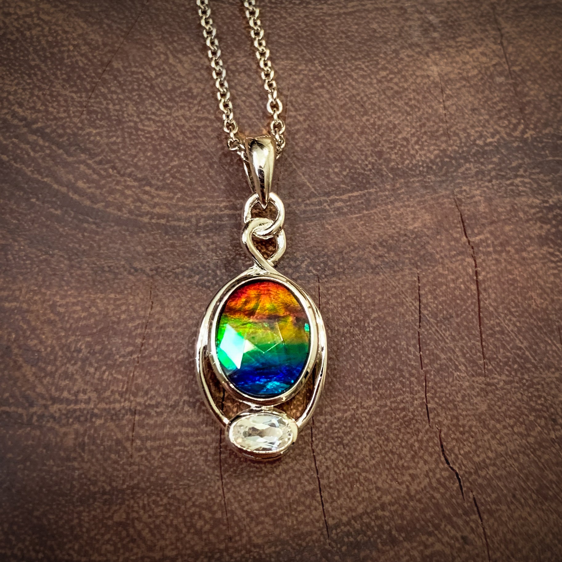 Sydney Pendant